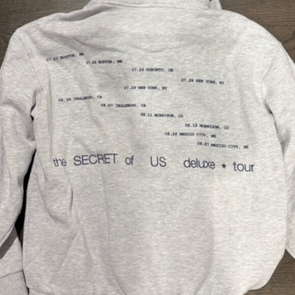 Gracie Abrams Hoodie Star Merch 2024 Tour Hoodie - Picture 2 of 3